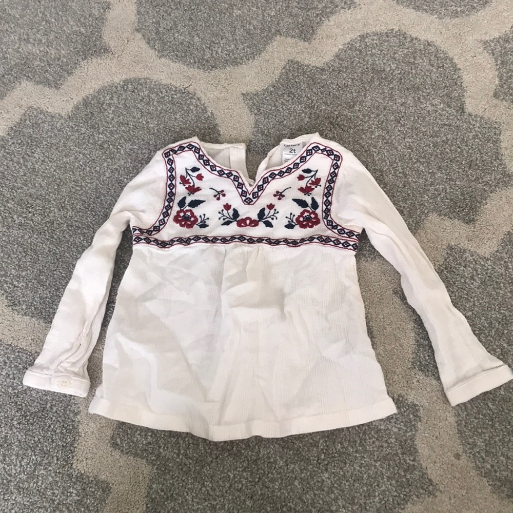 Carters 2t embroidered top